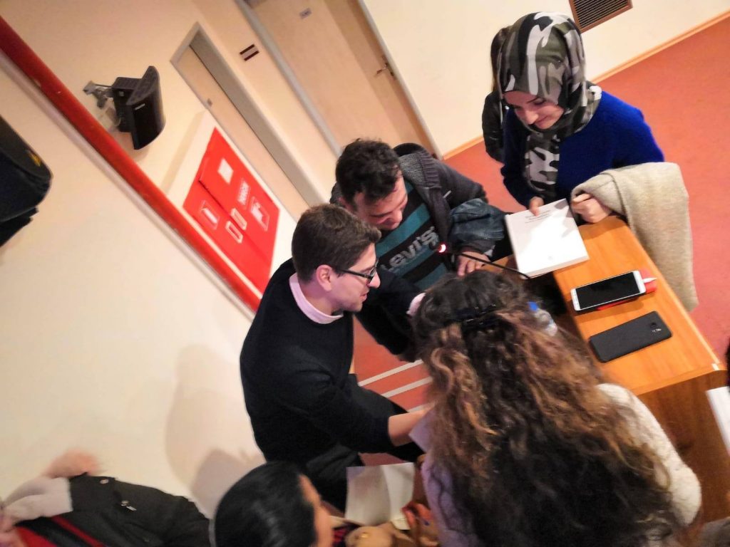 WhatsApp Image 2018-12-26 at 10.57.45 (1)